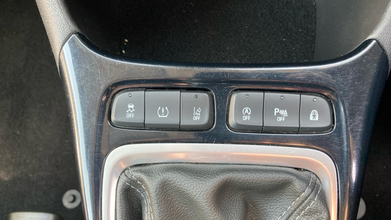 Vauxhall Crossland 1.2 Griffin 5dr Petrol Hatchback